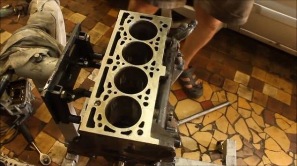 Dacia Logan 1 6 Ремонт ДВС