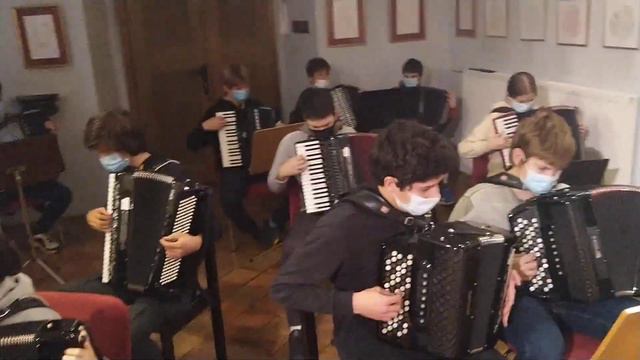 Joy to the World- accordion orchestra cover смотреть онлайн
