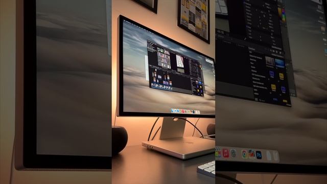My ULTIMATE Apple Desk Set Up смотреть онлайн