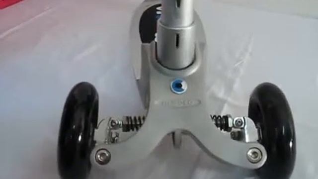 Kickboard Micro Compact смотреть онлайн