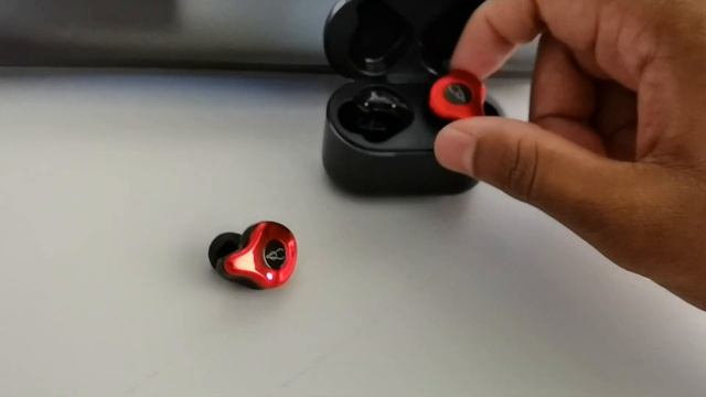 Solved: 100% Re-pair Sabbat E12 ultra. Sabbat E12 ultra one earbud working only. Sabbat E12 Problem смотреть онлайн