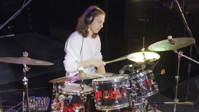 Школа Барабанов "ШУМ". Степан Охрименко. Metallica - Nothing else matters смотреть онлайн