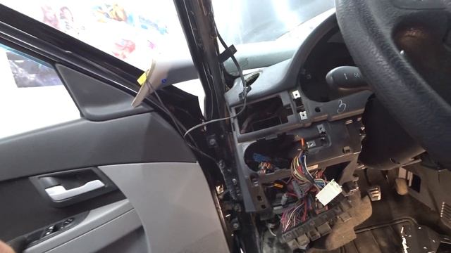 Нашел в Приоре холодильник. смотреть онлайн