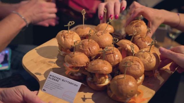 Umami @ The Grove Reopening Event Videography by Ezra Productions in Los Angeles and New York смотреть онлайн