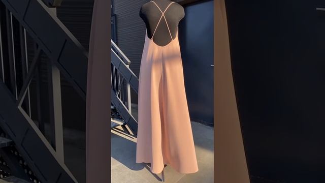 Шелковое платье подружки невесты #пошивплатья #couture смотреть онлайн