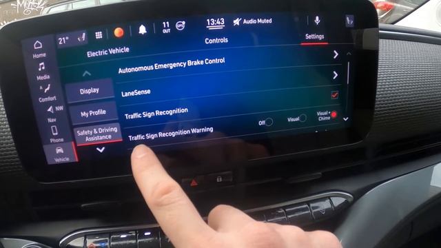 How To Enable Or Disable Traffic Sign Assistant Warning In Fiat 500 Electric ( 2020 - Now )