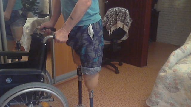 Научиться ходить на протезах бедра и голени. Начало. смотреть онлайн