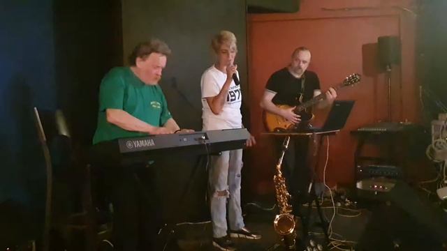 Ольга Роса- Осенняя роса (полный экспромт) LIVE