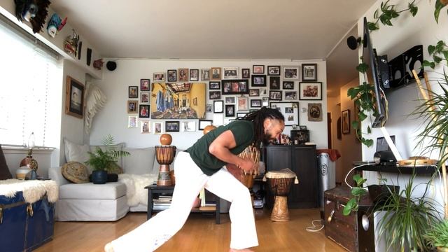 Beginner Capoeira - Lesson 1 смотреть онлайн