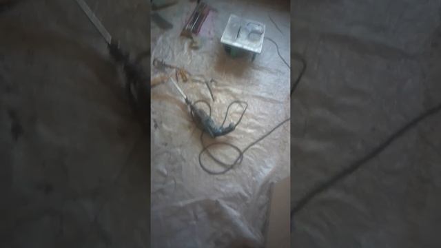 инструменты и приспособления для наклейки кафельной плитки https://alonemaster.ru/ смотреть онлайн