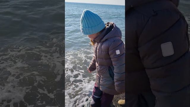 🌟🌊 Счастливого Рождества! #рождество, #море #дети #счастье #поздравлениесрождеством смотреть онлайн