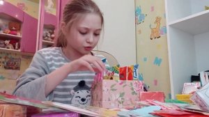 Разбираю уголок уточки лалафанфан. Спасаю бумажную уточку лалафанфан!