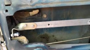 Замена тросика на тяги в Славуте , простой способ.