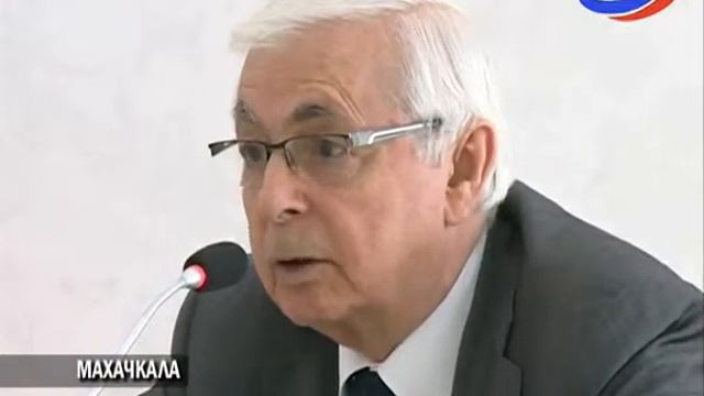 15.04.2015г. Глава РД принял участие на заседании Общественной палаты Дагестана смотреть онлайн