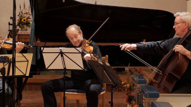 Antonin Dvorak (1841-1904) Piano quintet no.2 A - Major. op.81 смотреть онлайн