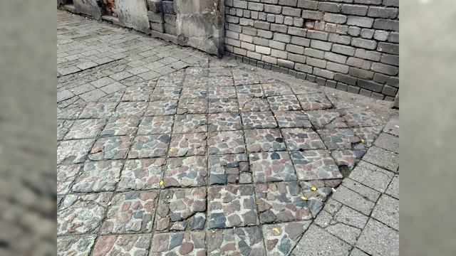 Черняховск Исчезающее мощение