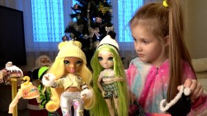 РАСПАКОВКА  супермодной  куклы! Rainbow High Winter. Milana Like