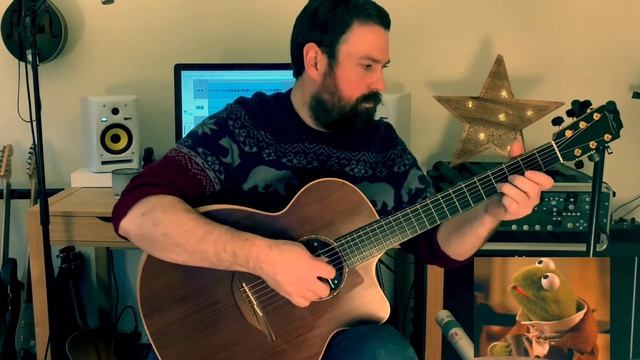 ‘Bless Us All’ (from ‘A Muppet Christmas Carol’) - Festive Fingerstyle Guitar
