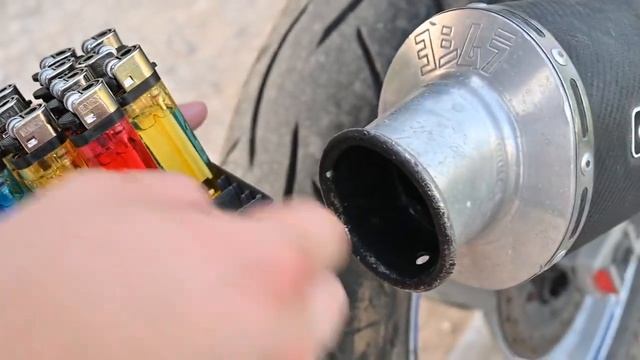 Зажигалки против глушителя мотоцикла смотреть онлайн