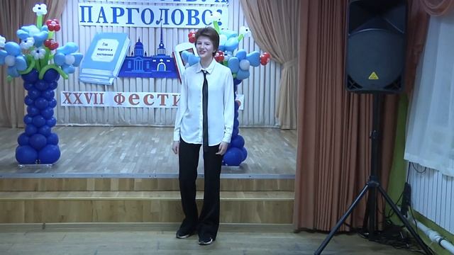 Стихотворение "Электричка уходит в восемь", авт. С. Данилова - чтец Гаврилюк Кристина смотреть онлайн