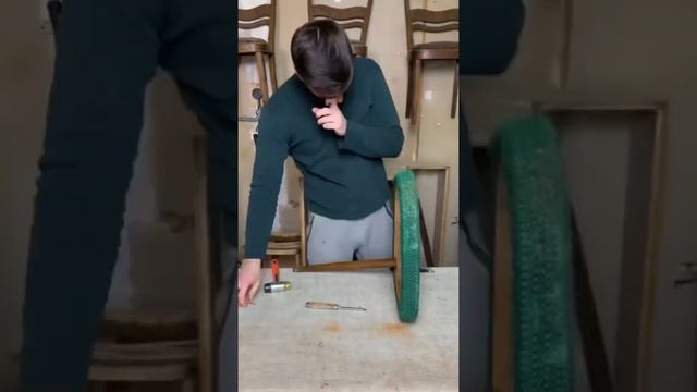 Разборка стула Шуман смотреть онлайн