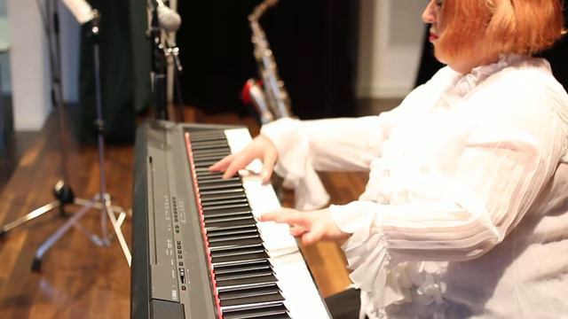 Dark Eyes Piano Version - Ninel Potaschnik Очи чёрные смотреть онлайн