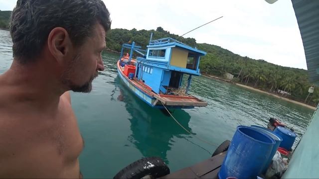 Фукуок: АДский рыбный рынок и РАЙская морская прогулка