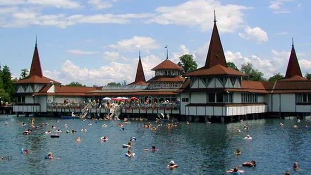 Hévíz Thermal Lake Of Hévíz  Hotels Photos Reviews Hévíz City Guide