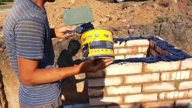 Гидроизолируем канализационный люк. смотреть онлайн