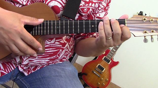 How to Play and Sing ”Waikapu” on The Ukulele смотреть онлайн