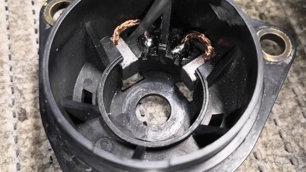 Toyota Corolla коробка робот, не едет, моргает N. Код ошибки P0900. Ремонт актуатора сцепления.