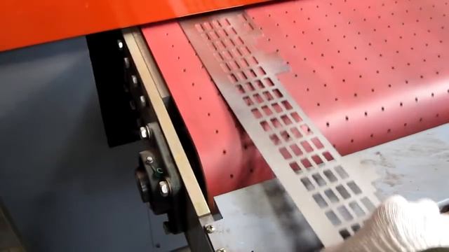 Удаление заусенцев и шлифовка металлических деталей смотреть онлайн