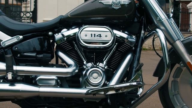 Harley-Davidson Fat Boy САМЫЙ КРАСИВЫЙ ХАРЛЕЙ? | Тест и обзор мотоцикла Омоймот смотреть онлайн
