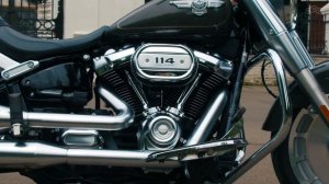 Harley-Davidson Fat Boy САМЫЙ КРАСИВЫЙ ХАРЛЕЙ? | Тест и обзор мотоцикла Омоймот