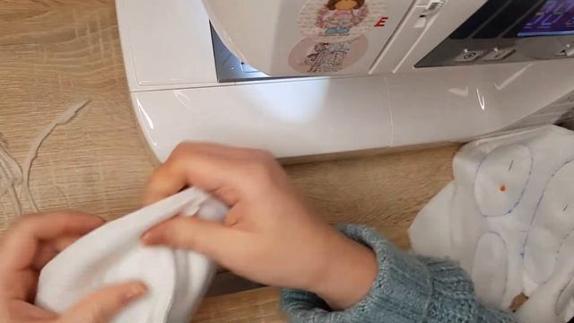 Снеговик своими руками 2 урок Handmade смотреть онлайн