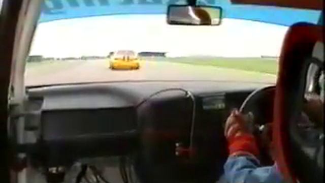 In Car with Len (Vento VR6) - Thruxton 2002 - Race 1 смотреть онлайн