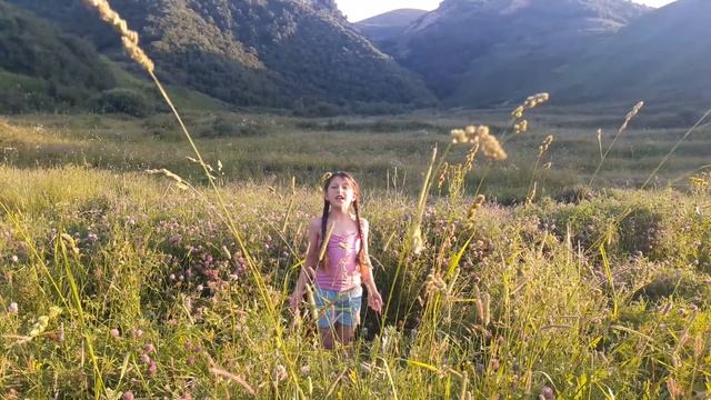 читаем А. Фета "Я пришел к тебе с приветом..." Магомедова Диана 7 лет смотреть онлайн