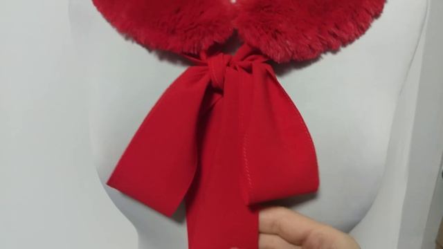 Съемный воротник из эко меха на завязке? смотреть онлайн