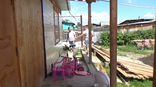 УТРО НА КАНИКУЛАХ // ПОДСТРИГЛА ДЕВЧОНКАМ ВОЛОСЫ // ЗА ТОРТОМ // 25.06.20. смотреть онлайн