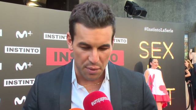 Mario Casas habla de su relación con Blanca Suarez❤ смотреть онлайн