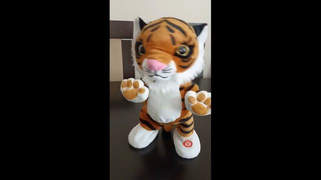 Танцующий тигр. Символ 2022 года. Интерактивная игрушка. смотреть онлайн