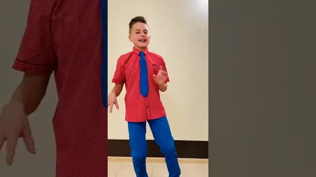 Русановский Арсений, Молодежное МО, 1 место, эстрадный вокал 9 - 12 лет смотреть онлайн