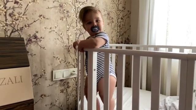 Даниелю 8 месяцев | Провожаем Анаит | Вернисаж в Ереване | Влог | Shushan Vlogs смотреть онлайн