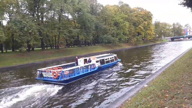 Михайловский сад, первый Садовый мост 27.09.19, Санкт-Петербург смотреть онлайн