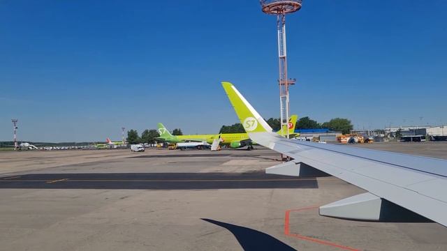 Airbus A320NEO FANTASTIC Engine Start Up Sound (+ PTU)