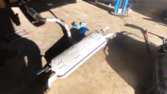 2015-2020 Mercedes GLA250 Fuel  Tank Removal / Fuel Pump Replacement .