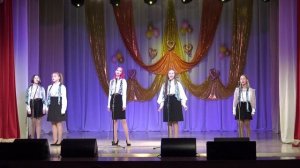 "Наши мамы самые красивые", музыка Ю. Чичкова, слова М. Пляцковского.