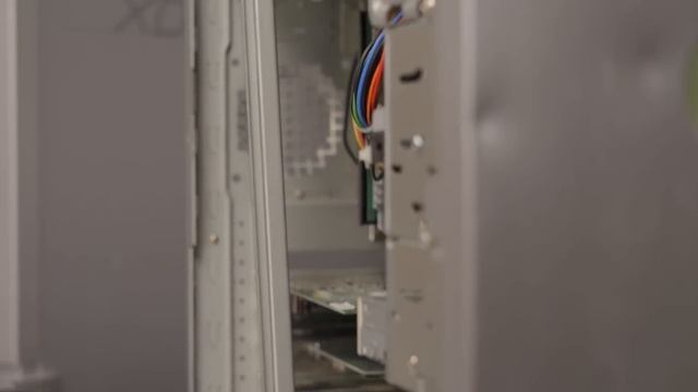 I Used Stolen Software to Make a DIY Xbox - Xbox Alpha I & II Dev Kits смотреть онлайн