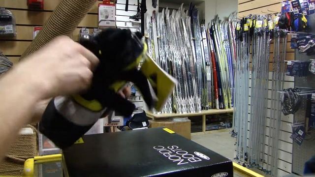 Лыжные ботинки fischer snowstar смотреть онлайн