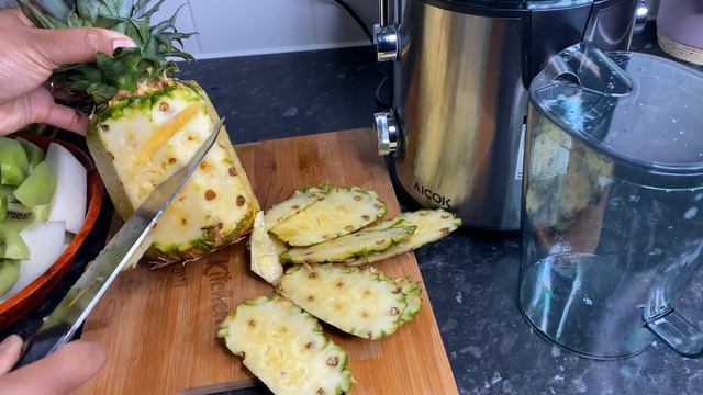 Pineapple Kiwi Melon Juice || Help Improve Digestion and Boost Immunity || TERRI-ANN’S KITCHEN смотреть онлайн